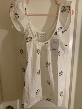 Sonoma- White Gauze Ruffle Strap Top w/ Fun Print!